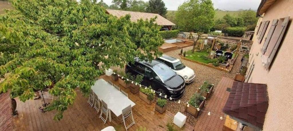 La Maison Des Vignes Charentay Exteriér fotografie